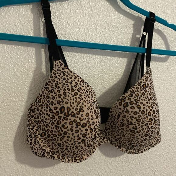 Victoria’s Secret- cheetah print uplift semi Demi bra- Size 34D - Picture 2 of 8